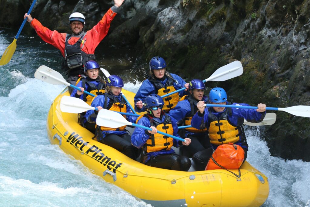 Top Drop rapid on the White Salmon River