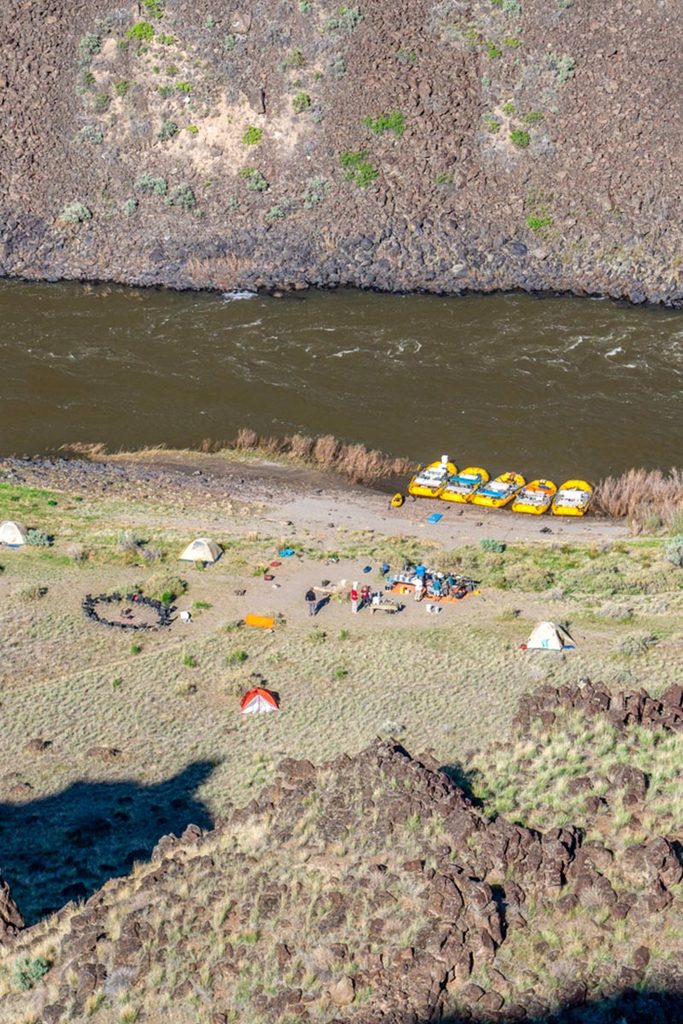 Photo of Wet Planet's camp on the Main Salmon from above. 