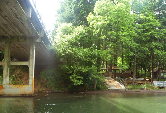 Temporary take-out for the Lower White Salmon River, from July 5 - Sept 28, 2011