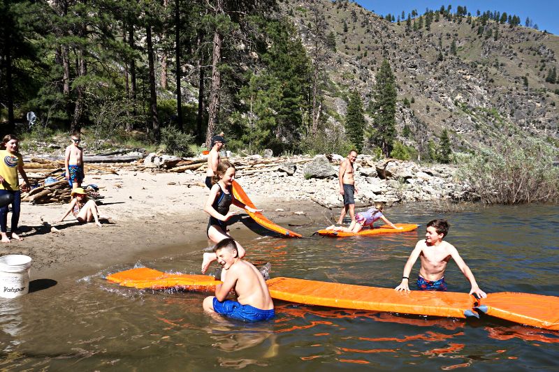 Main Salmon River Family Rafting