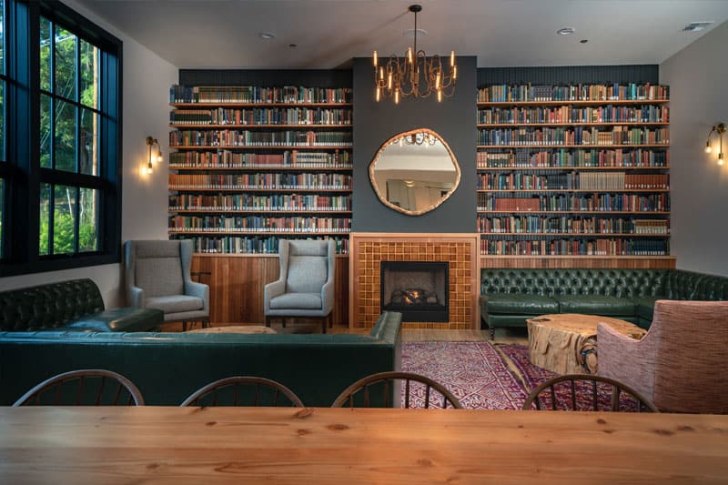 Society Hotel Bingen offers a library reading room. Wet Planet Whitewater in Washington, Idaho, Oregon