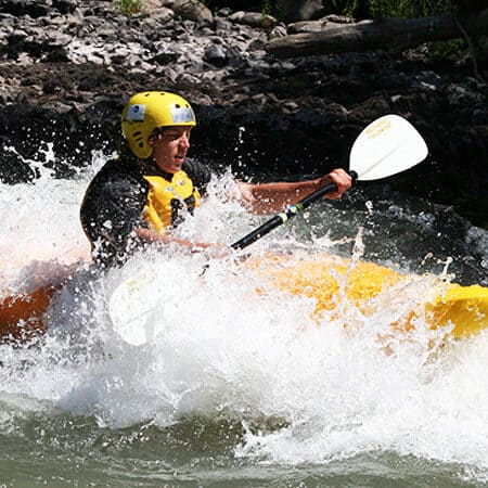 Beginner Kayaking Instruction - Wet Planet Whitewater