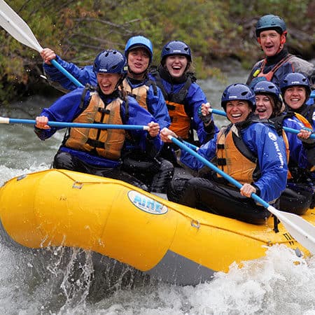 smiling rafters on the tieton river