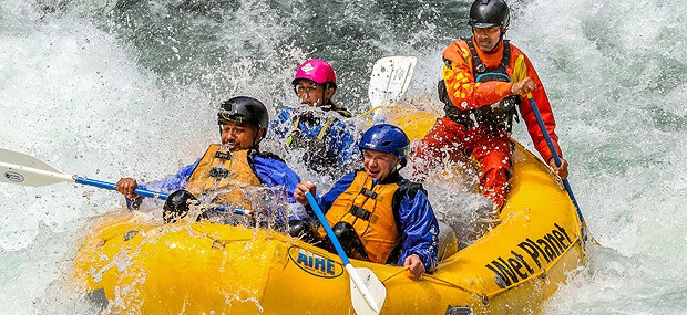 Group paddling in whitewater